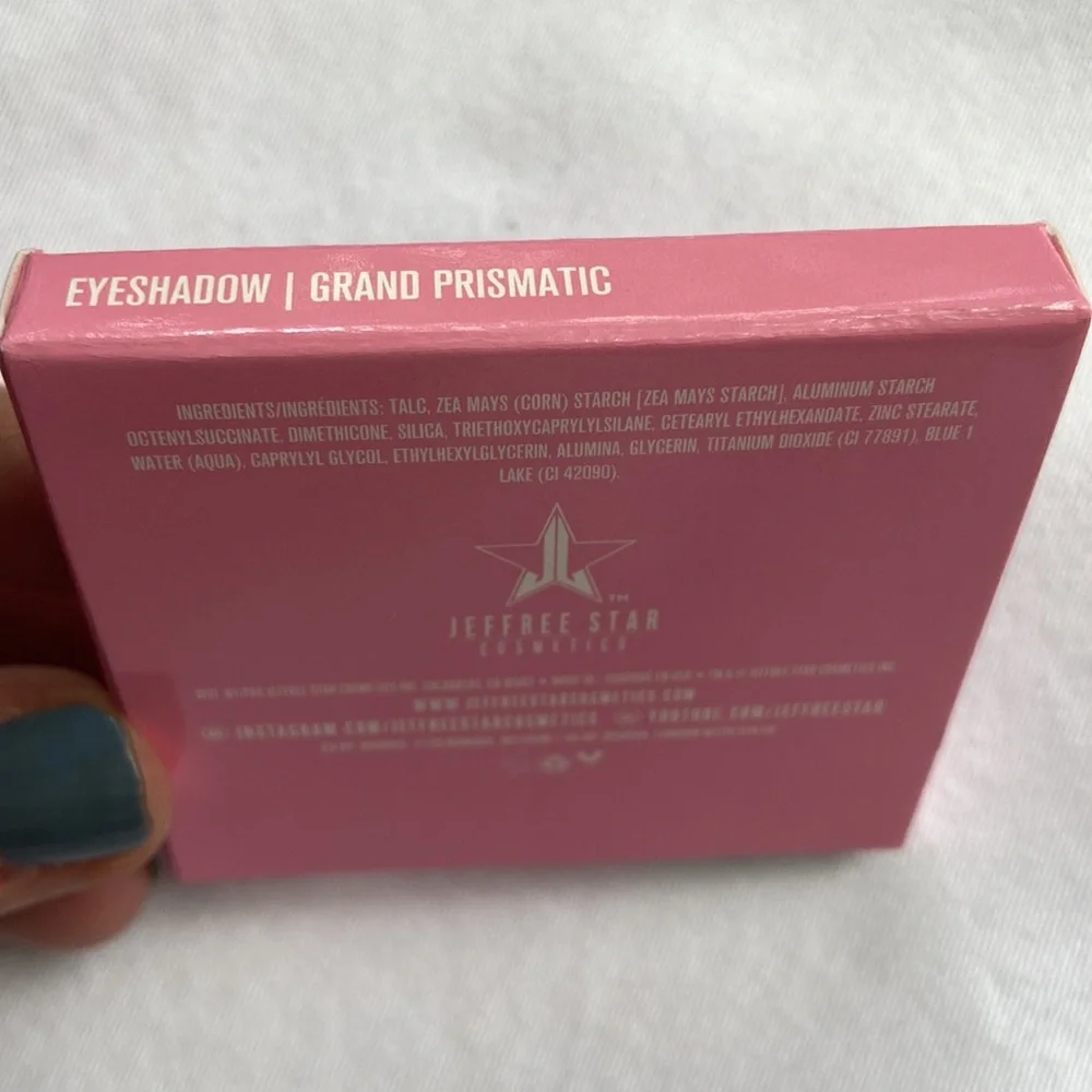 NEW! JEFFREE STAR Pressed Pigment Eye Shadow Single GRAND PRISMATIC Blue Matte